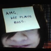 AMG, HE PLAYS BASS. D: ♥