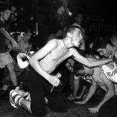 Jules and the CBGB’s Shutdown show crowd, Photo: Jennifer Buck Knies