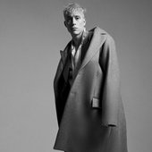 LOIC NOTTET 1 - SILLYGOMANIA 