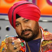 Daler-Mehndi-daler-mehndi-39442507-967-971.jpg