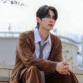 안아줘 (Hug Me)
