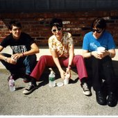 Le Tigre music, videos, stats, and photos