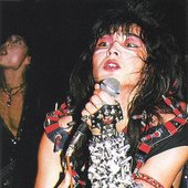 37574-mephistopheles-live-photo.jpg