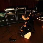 Recording Guitars at Cultura Tre's home studio