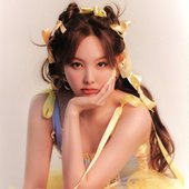 IM NAYEON
