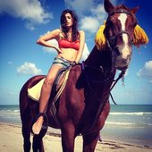 Yasmine-Hamdan-3.jpg