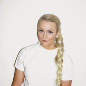 SUNDAY Hildur Kristín.jpg
