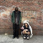 idk who da nigga on da left is