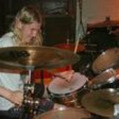 Joey Joosten - drums