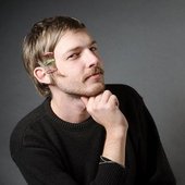 taylor.jpg