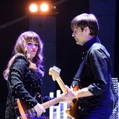 Jenny-Lewis-Ben-Gibbard-Postal-Service.jpg