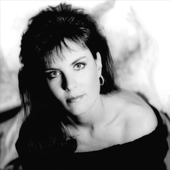 Holly Dunn