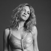 ana_popovic_by_ruben_tomas_17.jpg