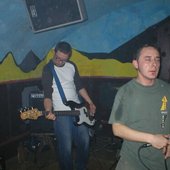 2003.03.01 Budapest/Simon's	Nesze, Hátsó Szándék