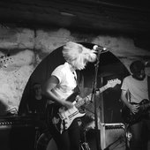 Chorusgirl_Shacklewell_Black_White_betterlowrs1.jpg