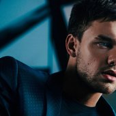 02-Liam-Payne-new-press-photo-2017-cr-Austin-Hargraves-billboard-1548.jpg