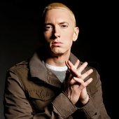 Eminem 2013.jpg
