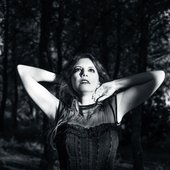 Luna Dark