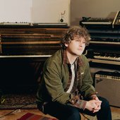Bill-Ryder-Jones-hero-credit-Marieke-Macklon@2000x1500.jpg