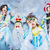 New look for PENGUIN DIVE!