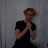 0011779528_10.jpg