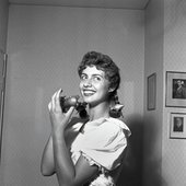 margoteskens.jpg