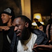 On clip quel son du Projet la Tribu  Dites moi tout en commentaire  - - 1er Ep #TRIBULATION Disponible Partout  Lien dans ma Bio !   --   @axelparis_ --- #TRIBU   -- #rapmusic #rapfrancais #rapfr #Tribulation.jpg