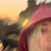 ‎