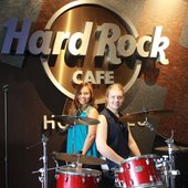Jacob and Louie - Hard Rock Cafe - Waikiki, Hawaii USA