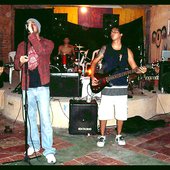 Entinema (ao vivo no Batalha de Bandas - 2010)