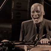 AhmadJamal1600x1000-68e9079-9-P10046760.jpg