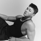 양다일 (Yang Da Il)