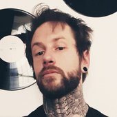 avatars-WAP0QOgpSiTb8RB9-ym9zew-t500x500.jpg