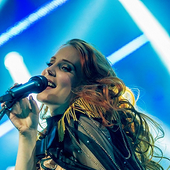 Simone Simons