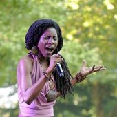 Jah9 