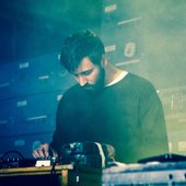 news-14-04-haxan-cloak.jpg