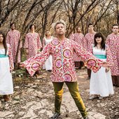 Polyphonic_Spree_LaurenLogan_t1024.jpg