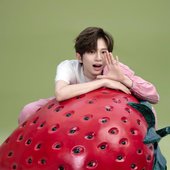 刘冠佑NEIL（YOOGWANWOO）