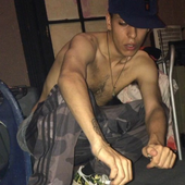 ‎
