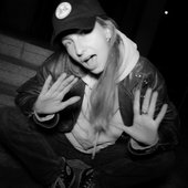 Guest Julka