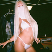 Peegirl1