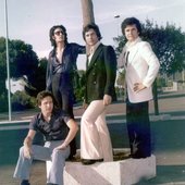Praenestum-452_italian-pop-prog-rock-band_70s_promo_pix.jpg
