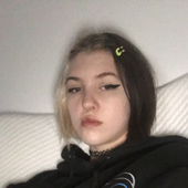 Mieze666_ 的头像