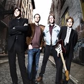 gin+blossoms-1200px.jpg