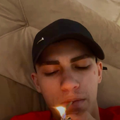 ‎