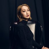 Ms.OOJA_artistphoto_main_FIX2月16.jpg