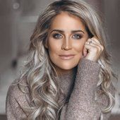 Caroline Grace