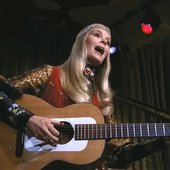 Lynn-Kellogg2-articleLarge copy.jpg