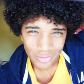 curlyheadpowell için avatar