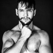 Lourenzo b&w.jpg